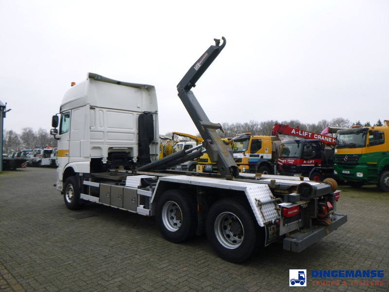 DAF XF 530 6x2 Euro 6 VDL container hook - شاحنة ذات الخطاف: صور 4 DAF XF 530 6x2 Euro 6 VDL container hook - شاحنة ذات الخطاف: صور 4