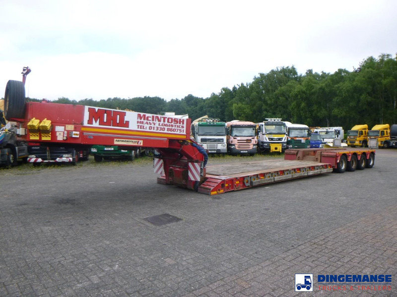 Faymonville 4-axle lowbed trailer 88t STBZ-4AV - عربة مسطحة منخفضة مقطورة: صور 1 Faymonville 4-axle lowbed trailer 88t STBZ-4AV - عربة مسطحة منخفضة مقطورة: صور 1