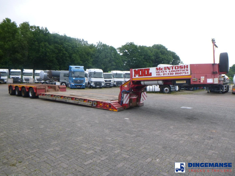 Faymonville 4-axle lowbed trailer 88t STBZ-4AV - عربة مسطحة منخفضة مقطورة: صور 2 Faymonville 4-axle lowbed trailer 88t STBZ-4AV - عربة مسطحة منخفضة مقطورة: صور 2