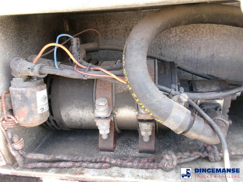 Feldbinder Powder tank alu (tipping) 63 m3 إيجار Feldbinder Powder tank alu (tipping) 63 m3: صور 15 Feldbinder Powder tank alu (tipping) 63 m3 إيجار Feldbinder Powder tank alu (tipping) 63 m3: صور 15