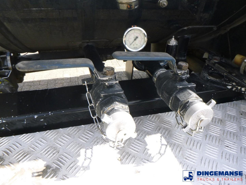 مقطورة صهريج Kässbohrer Bitumen tank inox 33 m3 / 1 comp: صور 16