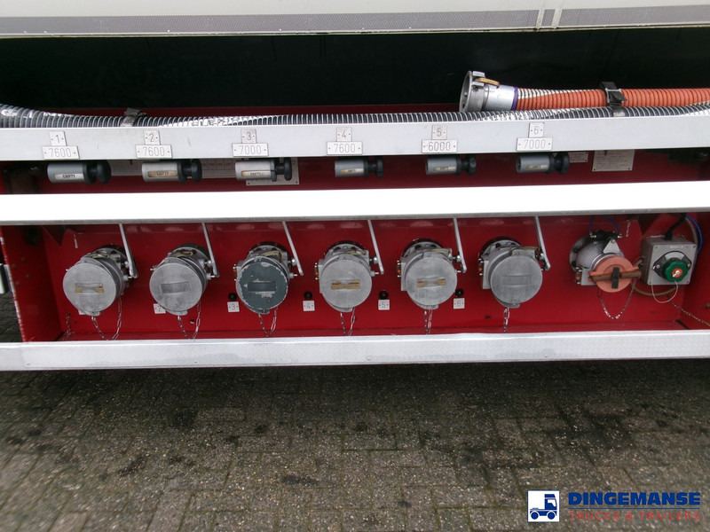 Lakeland Fuel tank alu 42.8 m3 / 6 comp + pump إيجار Lakeland Fuel tank alu 42.8 m3 / 6 comp + pump: صور 10