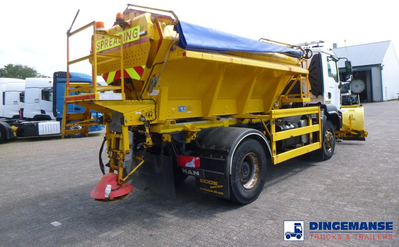 MAN TGM 18.290 4X4 RHD gritter / snow plough - جرافة ثلج: صور 4 MAN TGM 18.290 4X4 RHD gritter / snow plough - جرافة ثلج: صور 4