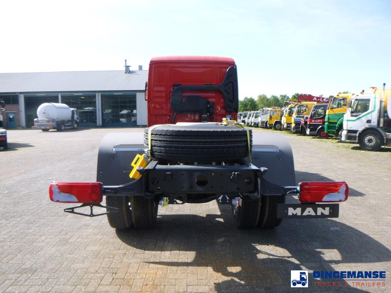 MAN TGM 18.320 4x4 BB chassis / new/unused - الشاسيه شاحنة: صور 5 MAN TGM 18.320 4x4 BB chassis / new/unused - الشاسيه شاحنة: صور 5