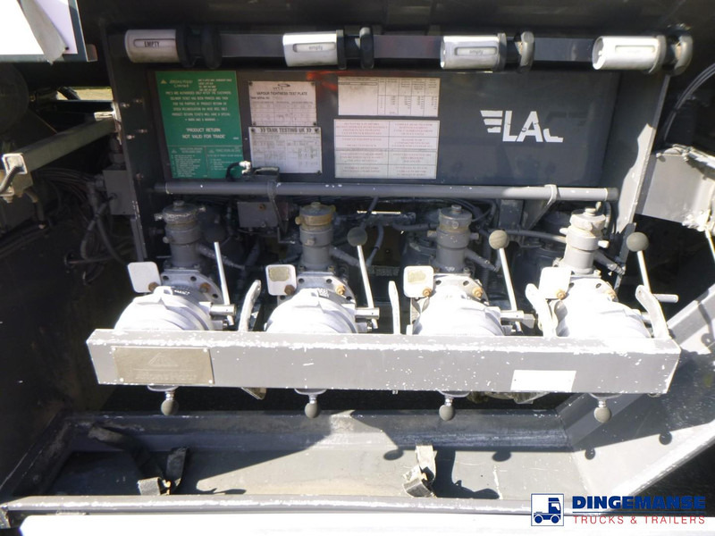 MAN TGS 26.320 6X2 RHD fuel tank 20 m3 / 4 comp - شاحنة صهريج: صور 5 MAN TGS 26.320 6X2 RHD fuel tank 20 m3 / 4 comp - شاحنة صهريج: صور 5