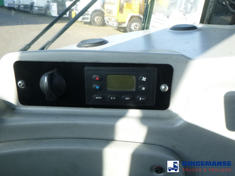 شاحنة جرار MOL RM 255 4X4 terminal drawbar tractor 150 ton: صور 10