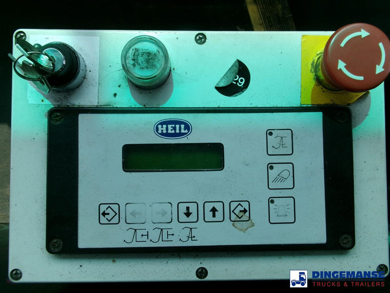 شاحنة القمامة Mercedes-Benz Econic 2630 6x2 RHD Heil refuse truck: صور 20 شاحنة القمامة Mercedes-Benz Econic 2630 6x2 RHD Heil refuse truck: صور 20