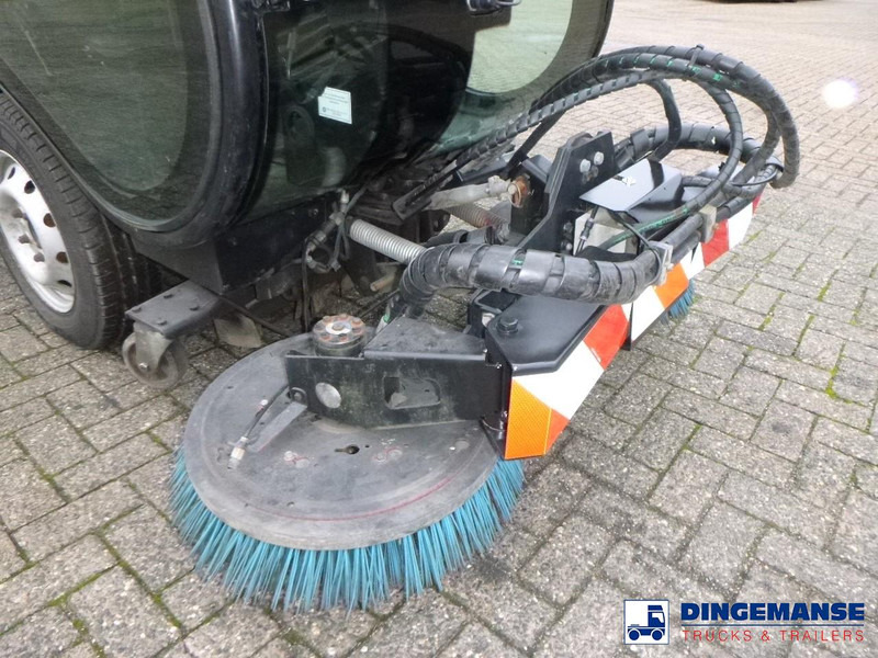 Nilfisk City Ranger CR 3500 Street sweeper - سياره كنس شوارع: صور 5 Nilfisk City Ranger CR 3500 Street sweeper - سياره كنس شوارع: صور 5