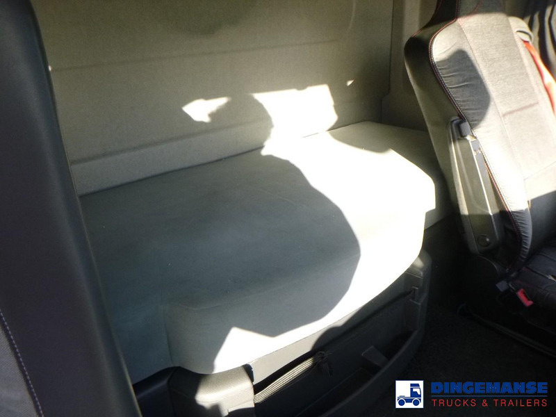 شاحنة جرار Renault T 460 4x2 Euro 6 + ADR: صور 16 شاحنة جرار Renault T 460 4x2 Euro 6 + ADR: صور 16