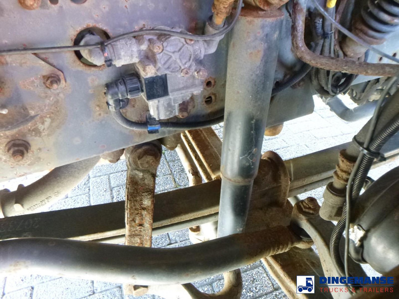 Volvo FE 300 6X4 Whale vacuum tank 10.2 m3 - فراغ شاحنة: صور 5 Volvo FE 300 6X4 Whale vacuum tank 10.2 m3 - فراغ شاحنة: صور 5