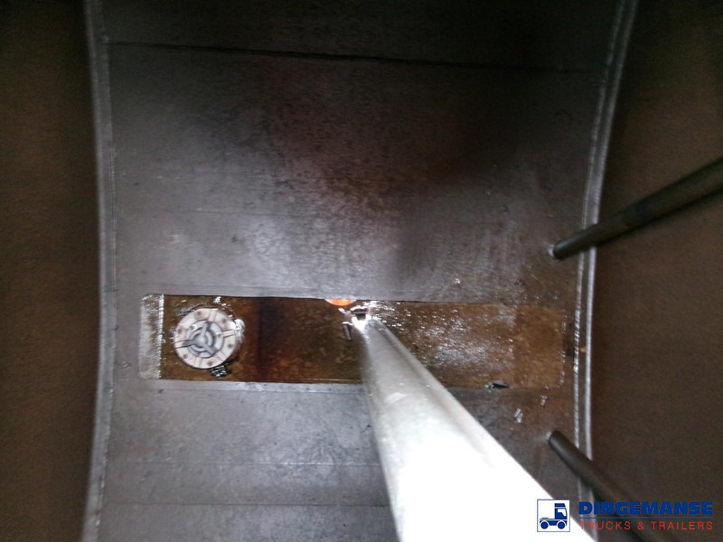 شاحنة صهريج Volvo FL 240 4x2 RHD fuel tank 13 m3 / 4 comp: صور 20 شاحنة صهريج Volvo FL 240 4x2 RHD fuel tank 13 m3 / 4 comp: صور 20