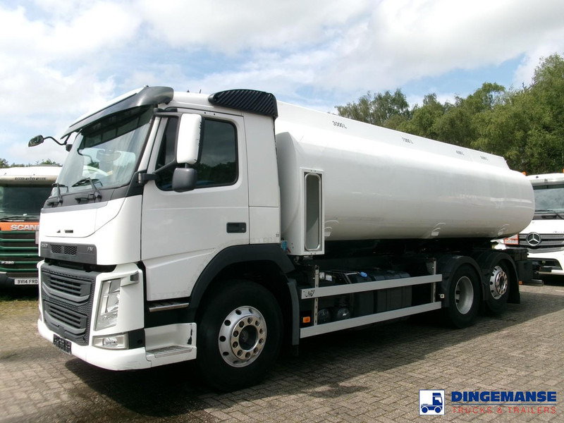 Volvo FM 380 6X2 fuel tank 20.6 m3 / 4 comp - شاحنة صهريج: صور 1 Volvo FM 380 6X2 fuel tank 20.6 m3 / 4 comp - شاحنة صهريج: صور 1
