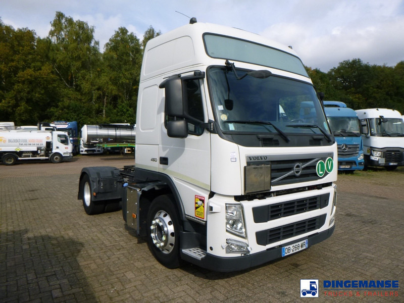 Volvo FM 450 4x2 Euro 5 ADR + Retarder - شاحنة جرار: صور 2 Volvo FM 450 4x2 Euro 5 ADR + Retarder - شاحنة جرار: صور 2