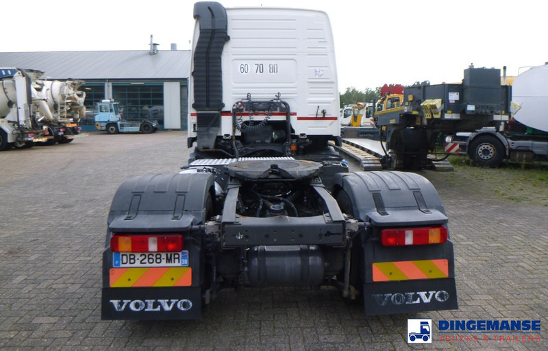 Volvo FM 450 4x2 Euro 5 ADR + Retarder - شاحنة جرار: صور 5 Volvo FM 450 4x2 Euro 5 ADR + Retarder - شاحنة جرار: صور 5