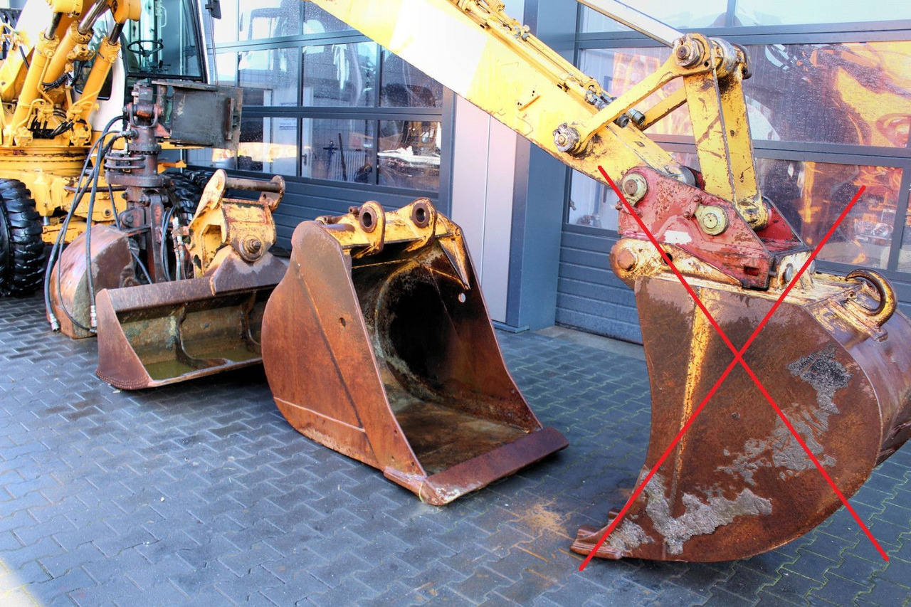 Liebherr diverse Schaufeln und Zubehör Liebherr - بكت حفار: صور 2 Liebherr diverse Schaufeln und Zubehör Liebherr - بكت حفار: صور 2
