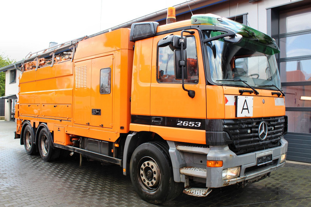 Mercedes-Benz Actros 2653 6x4 V8 Müller 16m³ Saug u.Spül-Kombi - فراغ شاحنة: صور 1 Mercedes-Benz Actros 2653 6x4 V8 Müller 16m³ Saug u.Spül-Kombi - فراغ شاحنة: صور 1