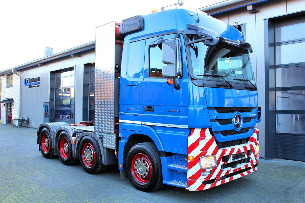 Mercedes-Benz Actros 4155 V8 SLT 8x4 MP3 TITAN 120 tonnen - شاحنة جرار: صور 1 Mercedes-Benz Actros 4155 V8 SLT 8x4 MP3 TITAN 120 tonnen - شاحنة جرار: صور 1