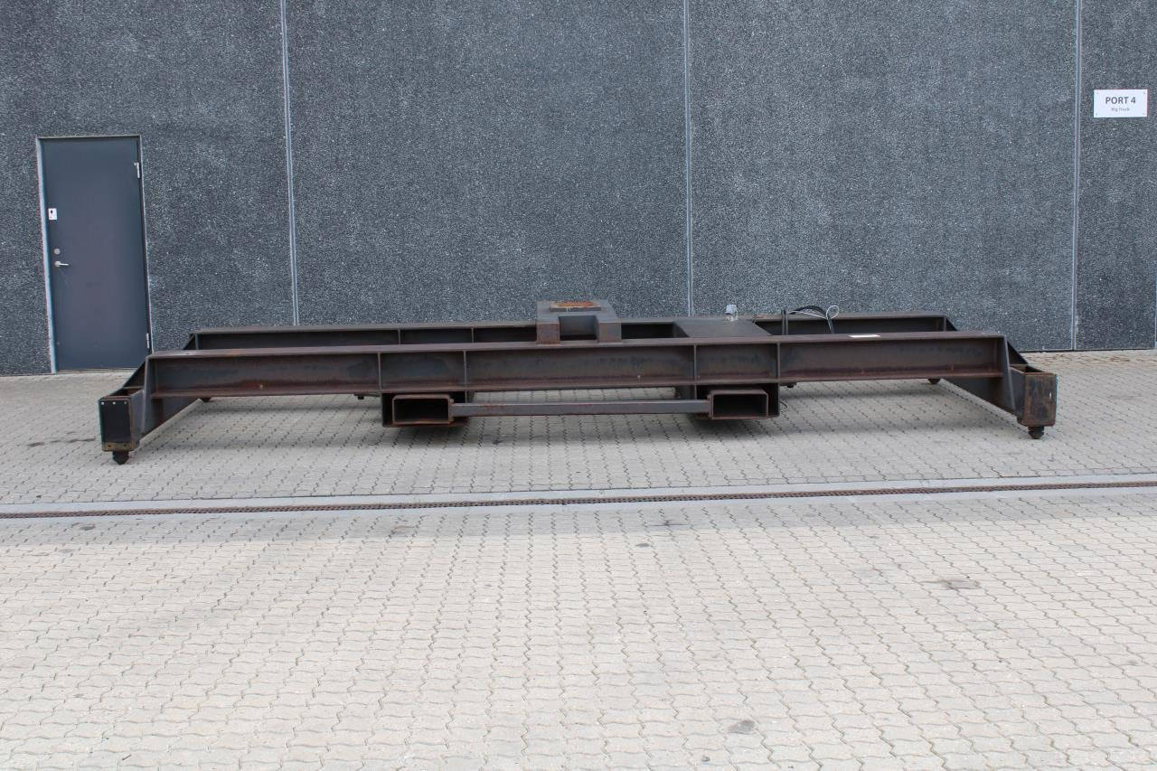 ELME 320 - معدات الموانئ: صور 1 ELME 320 - معدات الموانئ: صور 1