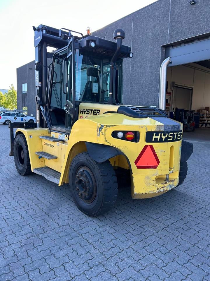 Hyster H9.00XM-6 - رافعة شوكية ديزل: صور 4 Hyster H9.00XM-6 - رافعة شوكية ديزل: صور 4