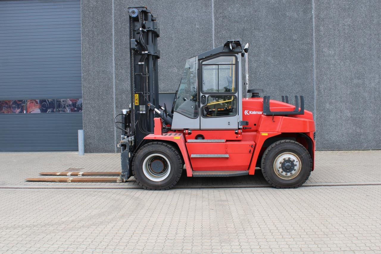 Kalmar DCE90-6 - رافعة شوكية ديزل: صور 1 Kalmar DCE90-6 - رافعة شوكية ديزل: صور 1