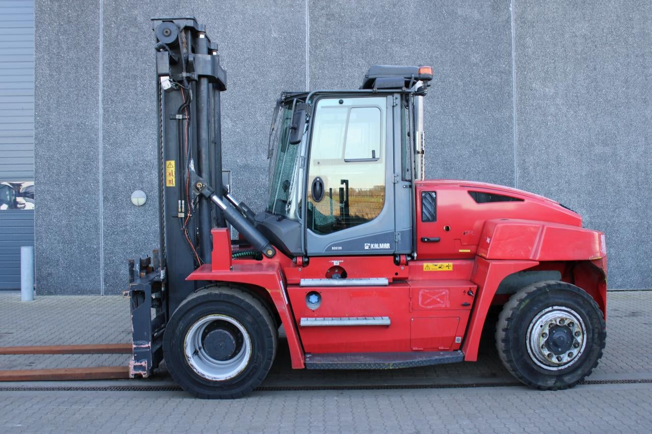 Kalmar DCG120-6 - رافعة شوكية ديزل: صور 1 Kalmar DCG120-6 - رافعة شوكية ديزل: صور 1