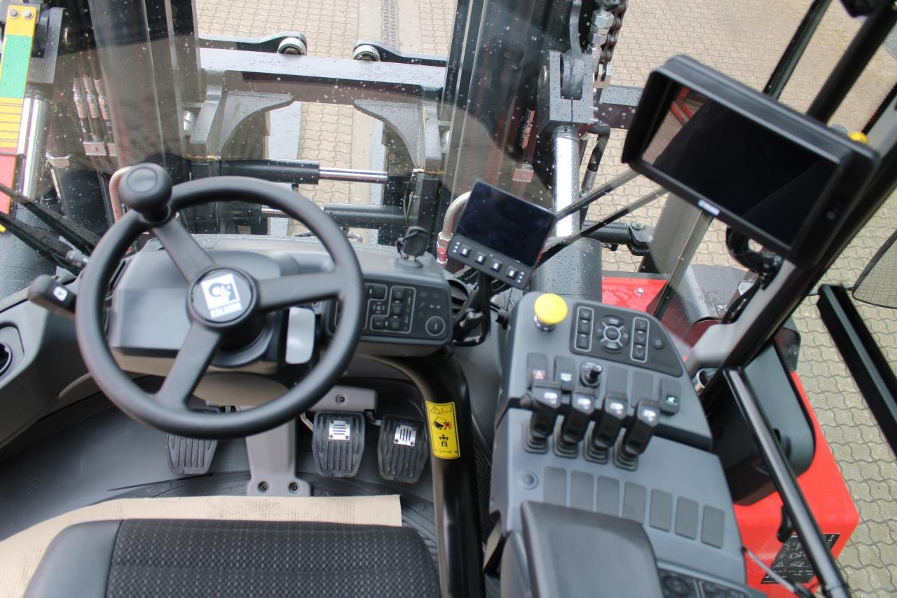 Kalmar DCG250-12 - رافعة شوكية ديزل: صور 4 Kalmar DCG250-12 - رافعة شوكية ديزل: صور 4