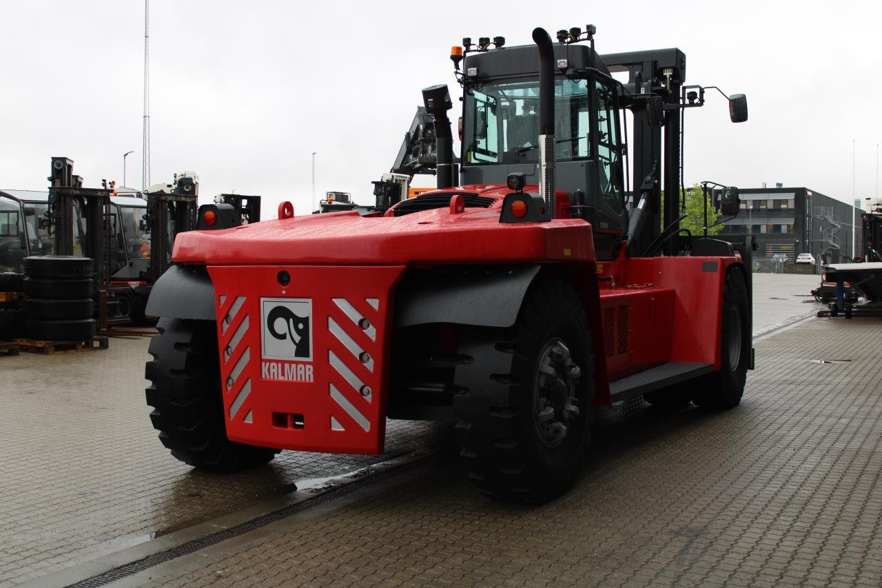Kalmar DCG330-12LB - رافعة للحاويات: صور 3 Kalmar DCG330-12LB - رافعة للحاويات: صور 3