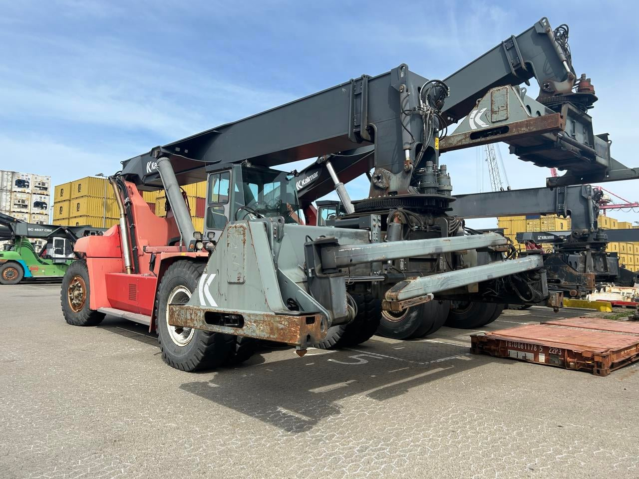 Kalmar DRF450-65C5X - رافعات حاويات: صور 2 Kalmar DRF450-65C5X - رافعات حاويات: صور 2