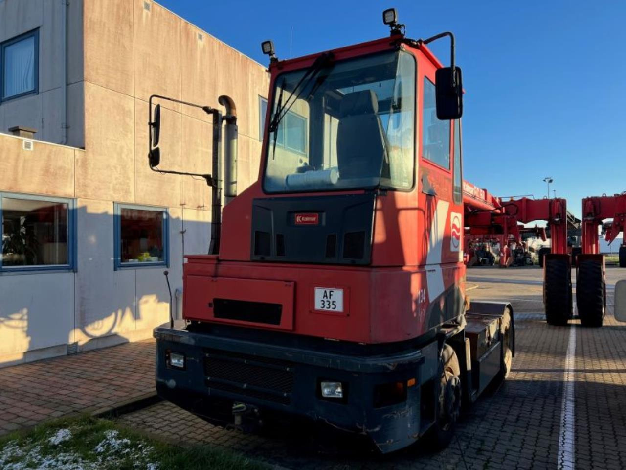 Kalmar TT618 - جرارات صالات المطارات: صور 1 Kalmar TT618 - جرارات صالات المطارات: صور 1