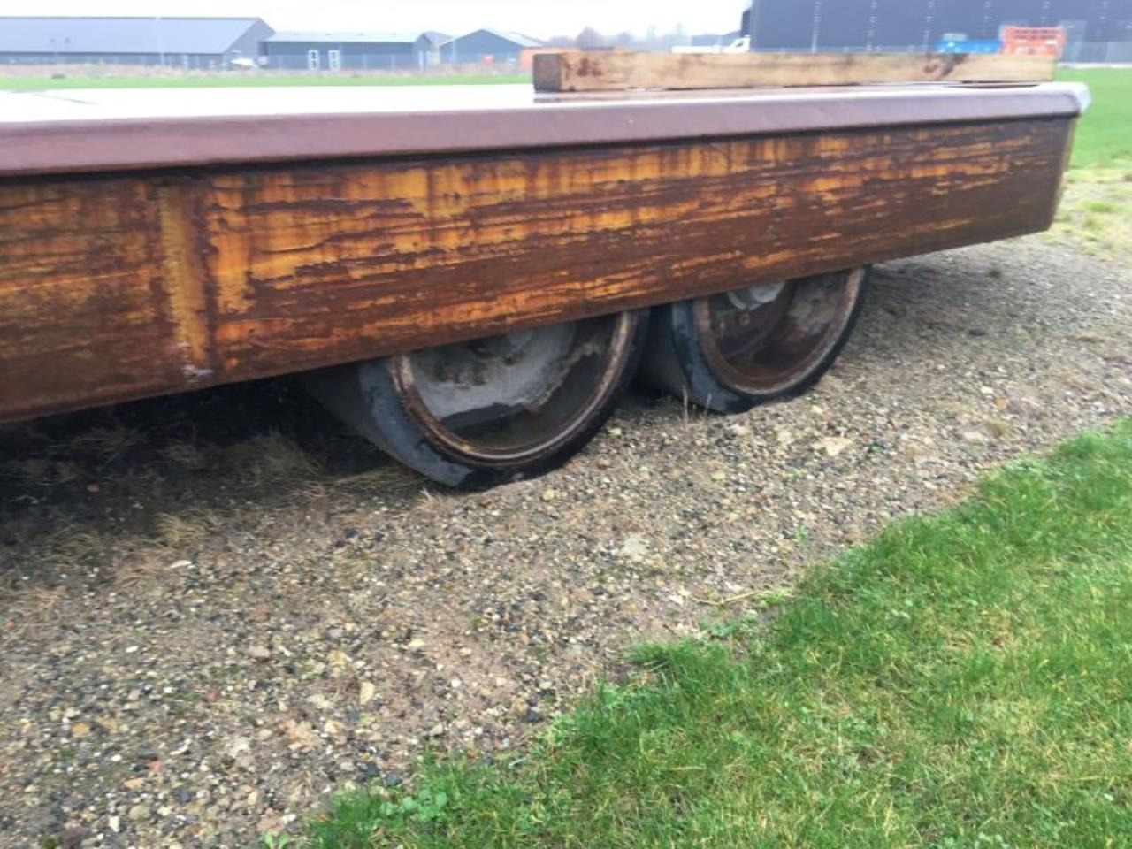 Liftec H40 - مقطورة رول: صور 4 Liftec H40 - مقطورة رول: صور 4