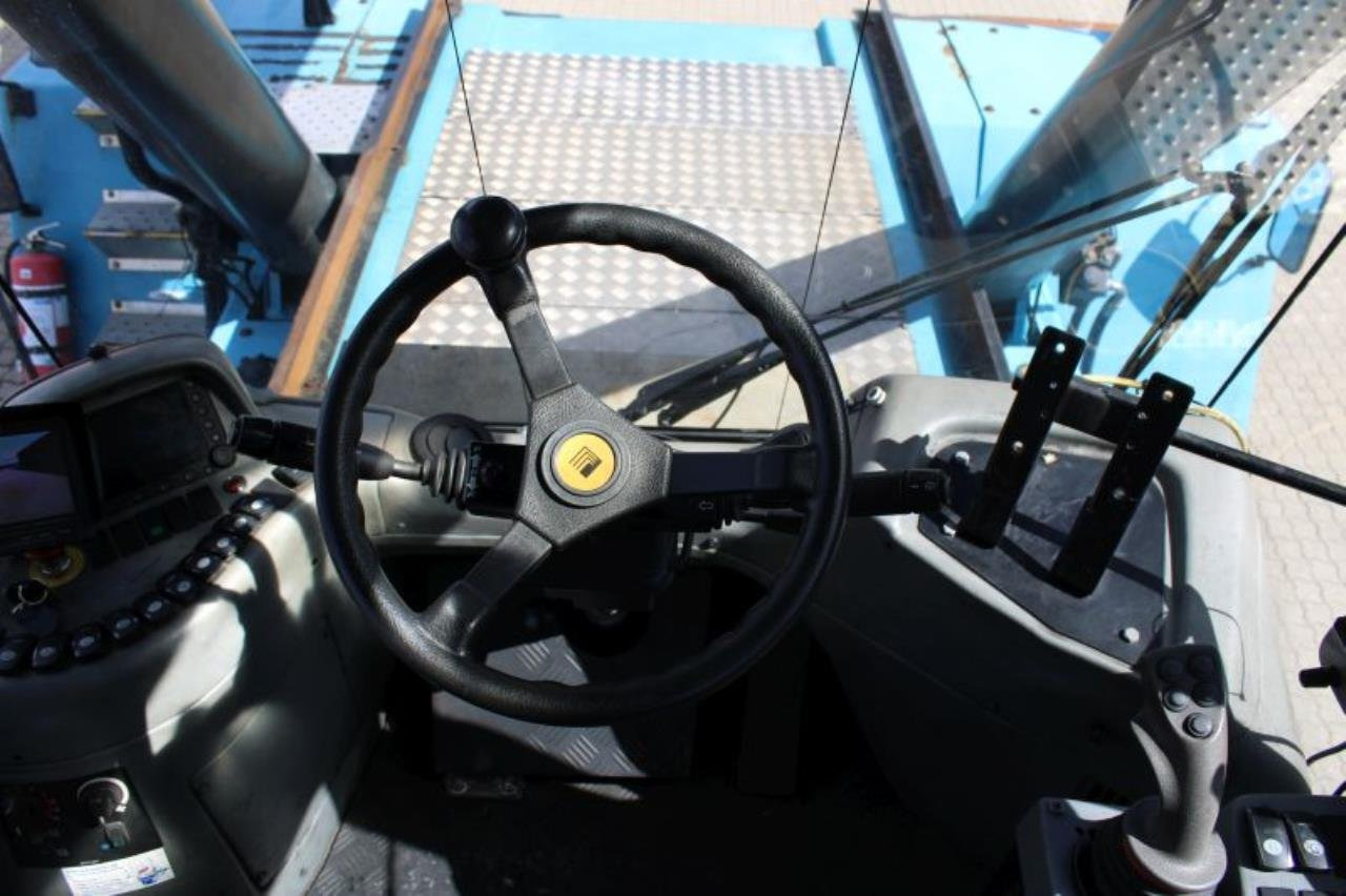 SMV SC45-31 TB5 - رافعات حاويات: صور 4 SMV SC45-31 TB5 - رافعات حاويات: صور 4