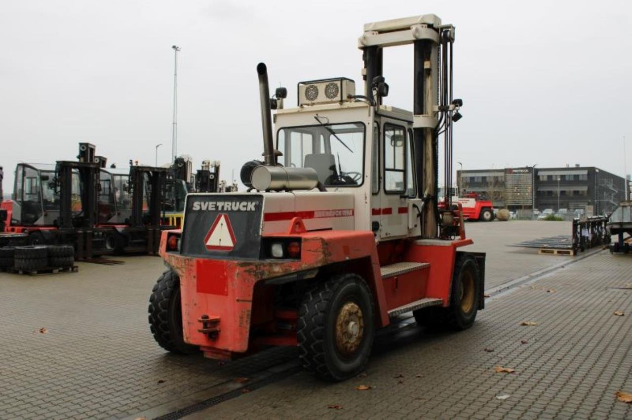 SveTruck 1260-30 - رافعة شوكية ديزل: صور 3 SveTruck 1260-30 - رافعة شوكية ديزل: صور 3
