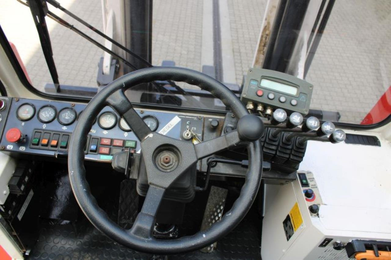 SveTruck 15120-35 - رافعة شوكية ديزل: صور 4 SveTruck 15120-35 - رافعة شوكية ديزل: صور 4