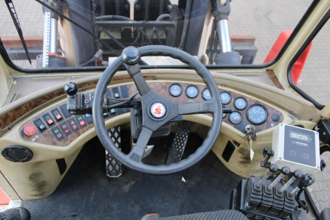 SveTruck 16120-38 - رافعة شوكية ديزل: صور 4 SveTruck 16120-38 - رافعة شوكية ديزل: صور 4