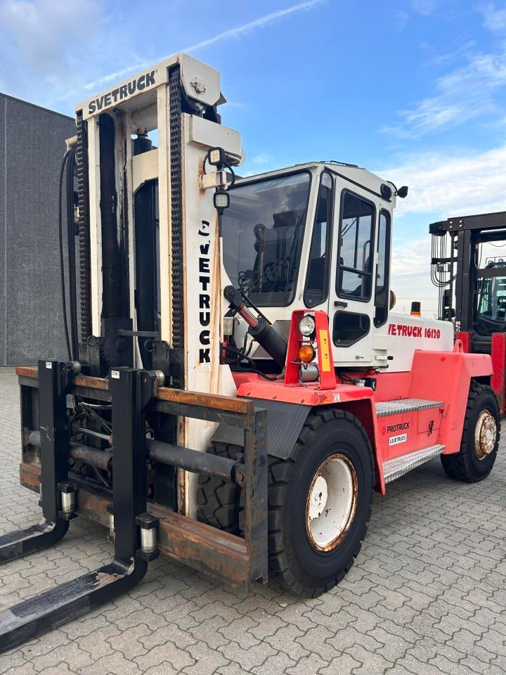 SveTruck 16120-38 - رافعة شوكية ديزل: صور 2 SveTruck 16120-38 - رافعة شوكية ديزل: صور 2