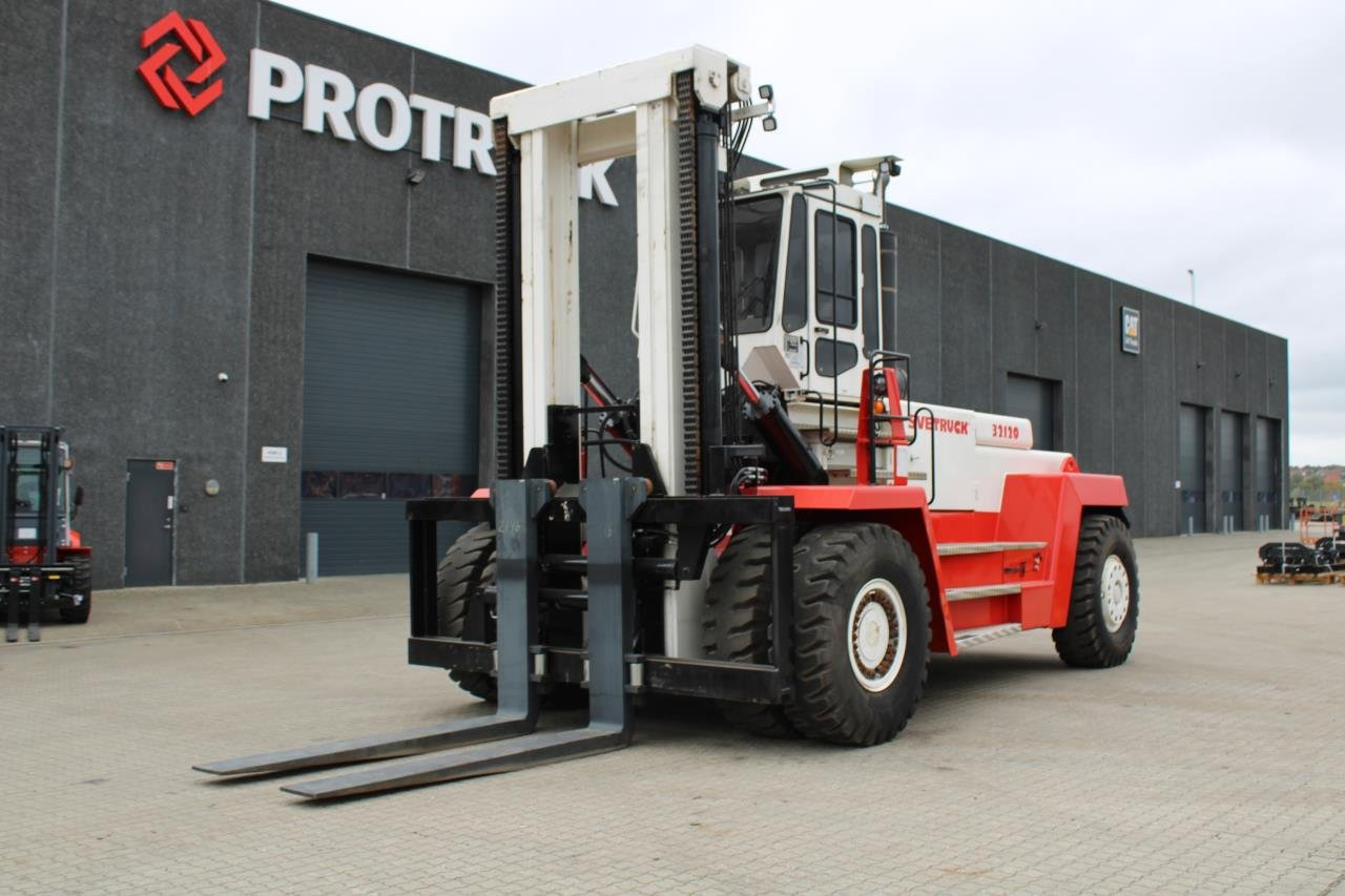 SveTruck 32120-50 - رافعة شوكية ديزل: صور 2 SveTruck 32120-50 - رافعة شوكية ديزل: صور 2