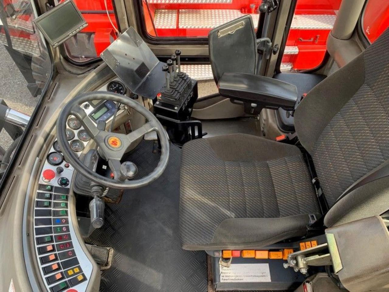 SveTruck 32120-50 - رافعة شوكية ديزل: صور 4 SveTruck 32120-50 - رافعة شوكية ديزل: صور 4