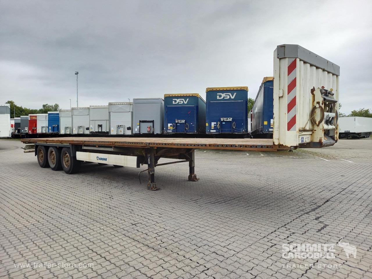 KRONE Auflieger Plateau Standard - نصف مقطورة مسطحة: صور 1 KRONE Auflieger Plateau Standard - نصف مقطورة مسطحة: صور 1