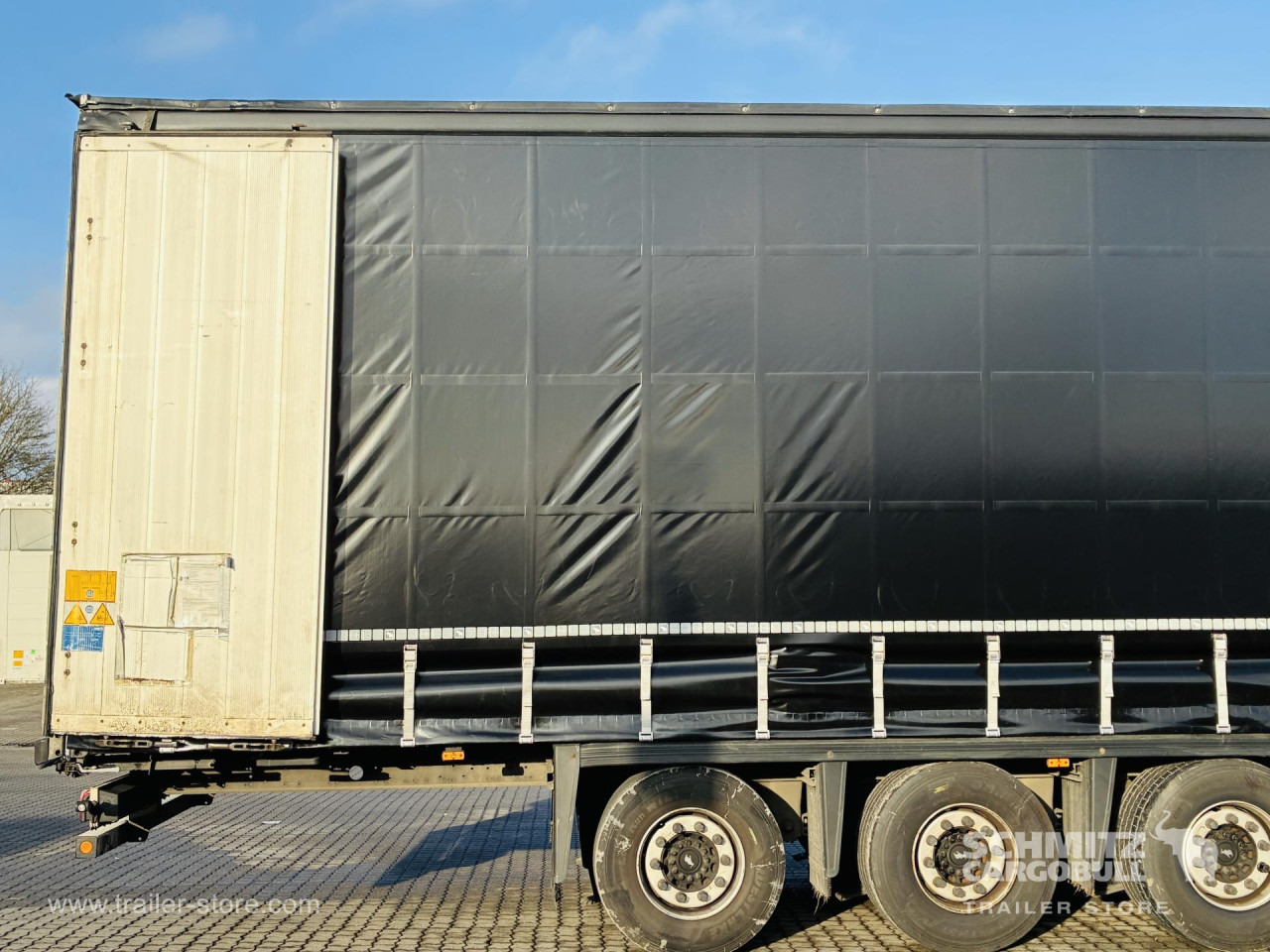 SCHMITZ Auflieger Curtainsider Mega - الخيمة نصف مقطورة: صور 3 SCHMITZ Auflieger Curtainsider Mega - الخيمة نصف مقطورة: صور 3