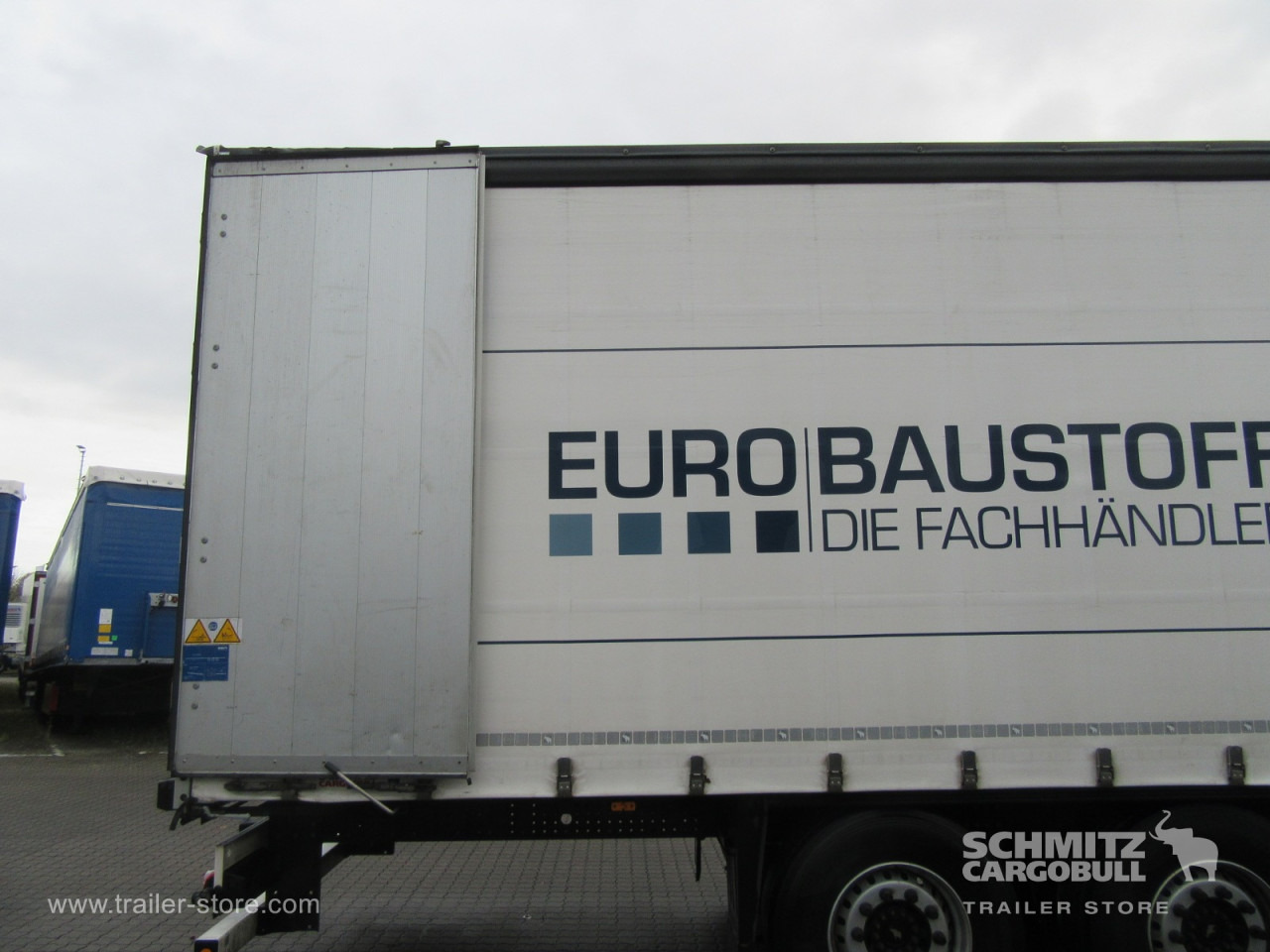 SCHMITZ Auflieger Curtainsider Standard - الخيمة نصف مقطورة: صور 5 SCHMITZ Auflieger Curtainsider Standard - الخيمة نصف مقطورة: صور 5