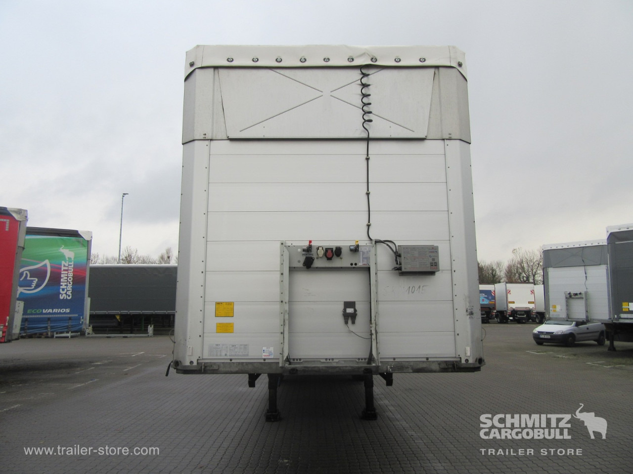 SCHMITZ Auflieger Curtainsider Standard - الخيمة نصف مقطورة: صور 2 SCHMITZ Auflieger Curtainsider Standard - الخيمة نصف مقطورة: صور 2