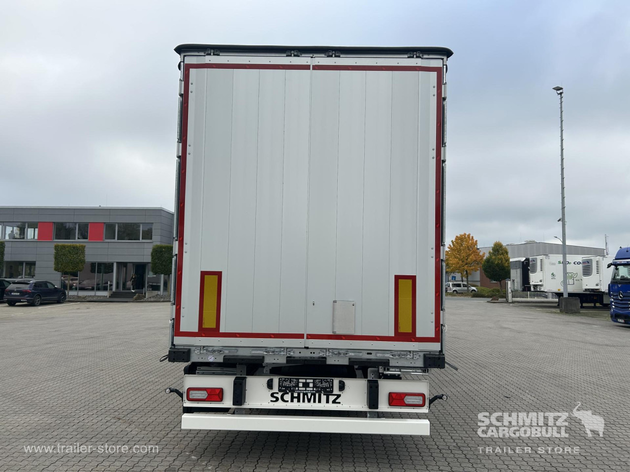 SCHMITZ Auflieger Curtainsider Standard - الخيمة نصف مقطورة: صور 4 SCHMITZ Auflieger Curtainsider Standard - الخيمة نصف مقطورة: صور 4