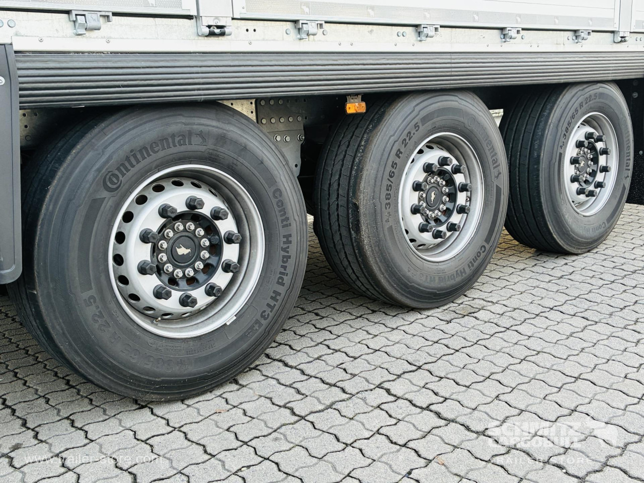 SCHMITZ Auflieger Pritsche - نصف مقطورة مسطحة: صور 3 SCHMITZ Auflieger Pritsche - نصف مقطورة مسطحة: صور 3