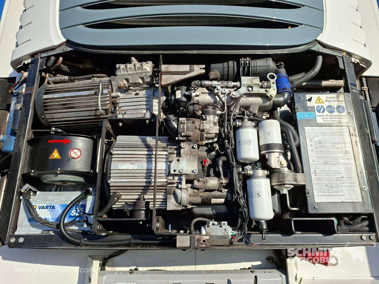 SCHMITZ Auflieger Tiefkühler Multitemp Double deck - متساوي نصف مقطورة: صور 3 SCHMITZ Auflieger Tiefkühler Multitemp Double deck - متساوي نصف مقطورة: صور 3