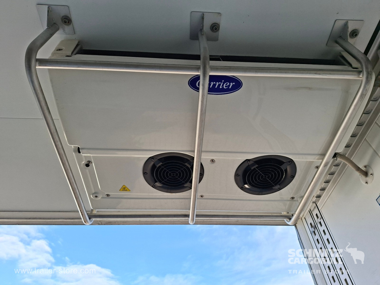 SCHMITZ Auflieger Tiefkühler Standard Double deck - متساوي نصف مقطورة: صور 4 SCHMITZ Auflieger Tiefkühler Standard Double deck - متساوي نصف مقطورة: صور 4