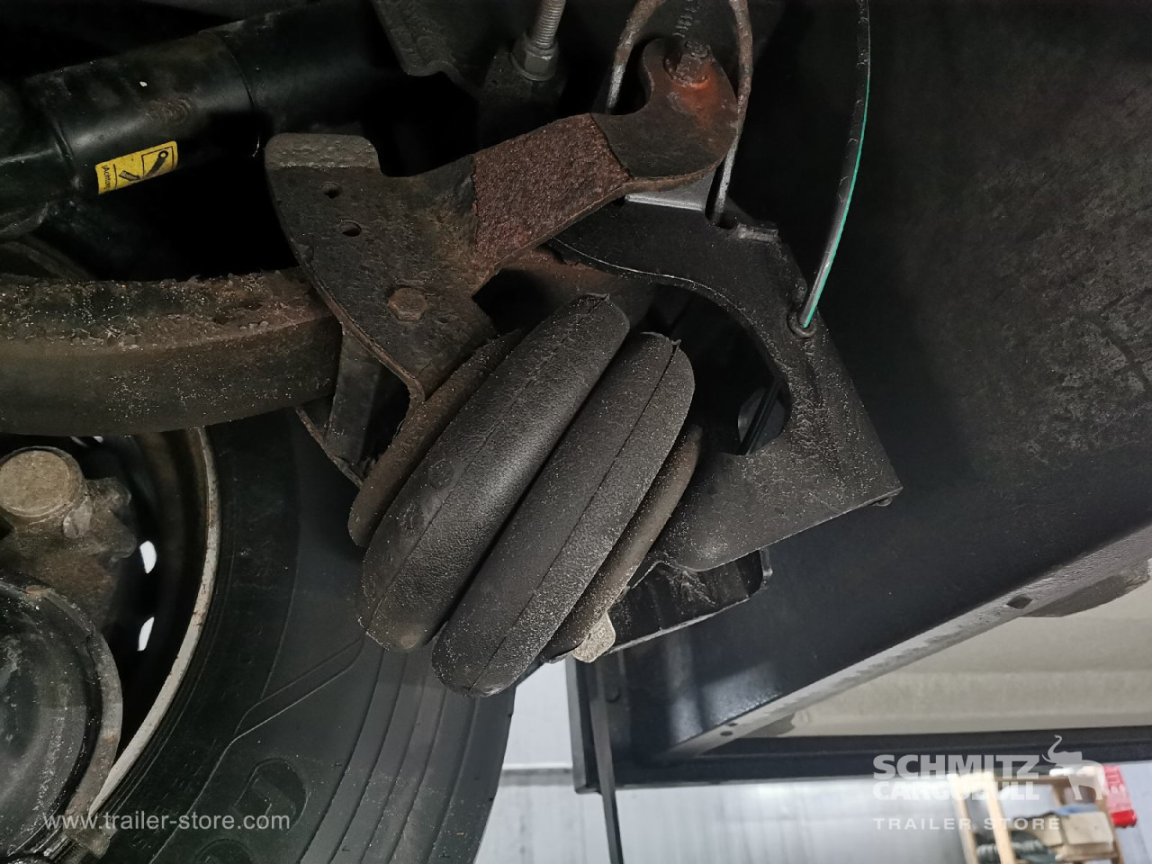 SCHMITZ Auflieger Tiefkühler Standard Double deck - متساوي نصف مقطورة: صور 3 SCHMITZ Auflieger Tiefkühler Standard Double deck - متساوي نصف مقطورة: صور 3