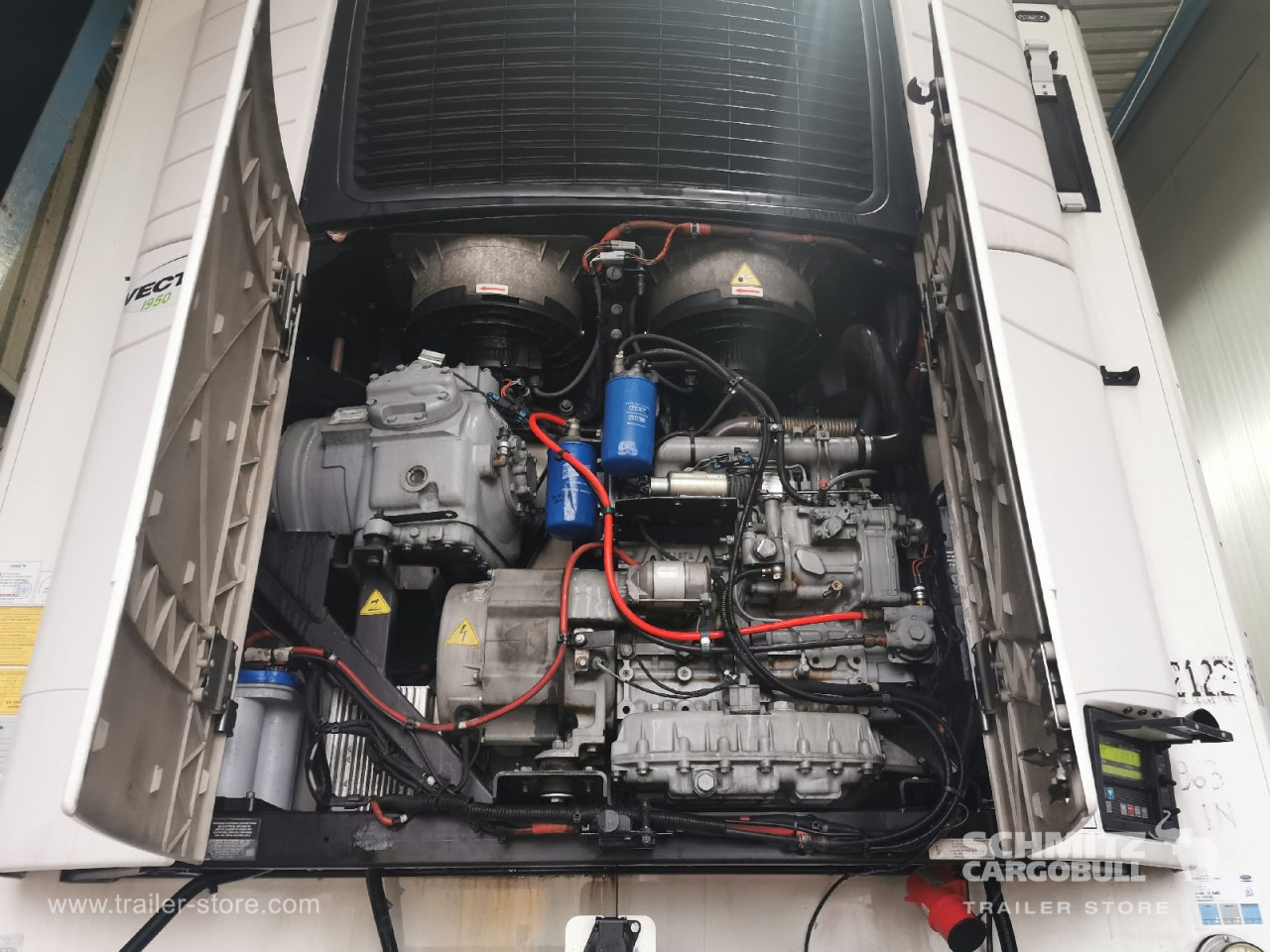 SCHMITZ Auflieger Tiefkühler Standard Double deck - متساوي نصف مقطورة: صور 5 SCHMITZ Auflieger Tiefkühler Standard Double deck - متساوي نصف مقطورة: صور 5