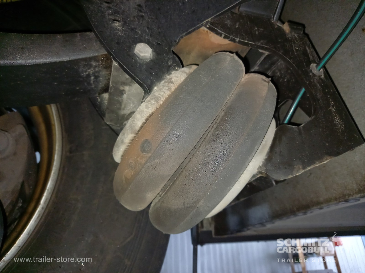 SCHMITZ Auflieger Tiefkühler Standard Double deck - متساوي نصف مقطورة: صور 3 SCHMITZ Auflieger Tiefkühler Standard Double deck - متساوي نصف مقطورة: صور 3