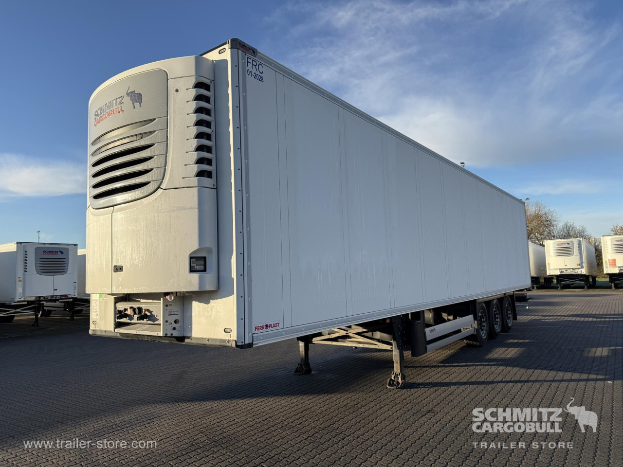 SCHMITZ Auflieger Tiefkühler Standard Double deck - متساوي نصف مقطورة: صور 1 SCHMITZ Auflieger Tiefkühler Standard Double deck - متساوي نصف مقطورة: صور 1