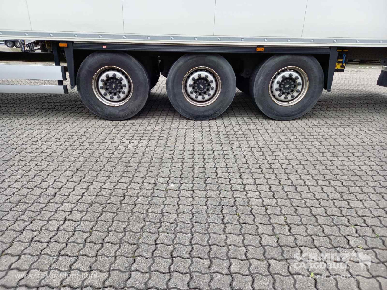 SCHMITZ Auflieger Tiefkühler Standard - متساوي نصف مقطورة: صور 2 SCHMITZ Auflieger Tiefkühler Standard - متساوي نصف مقطورة: صور 2